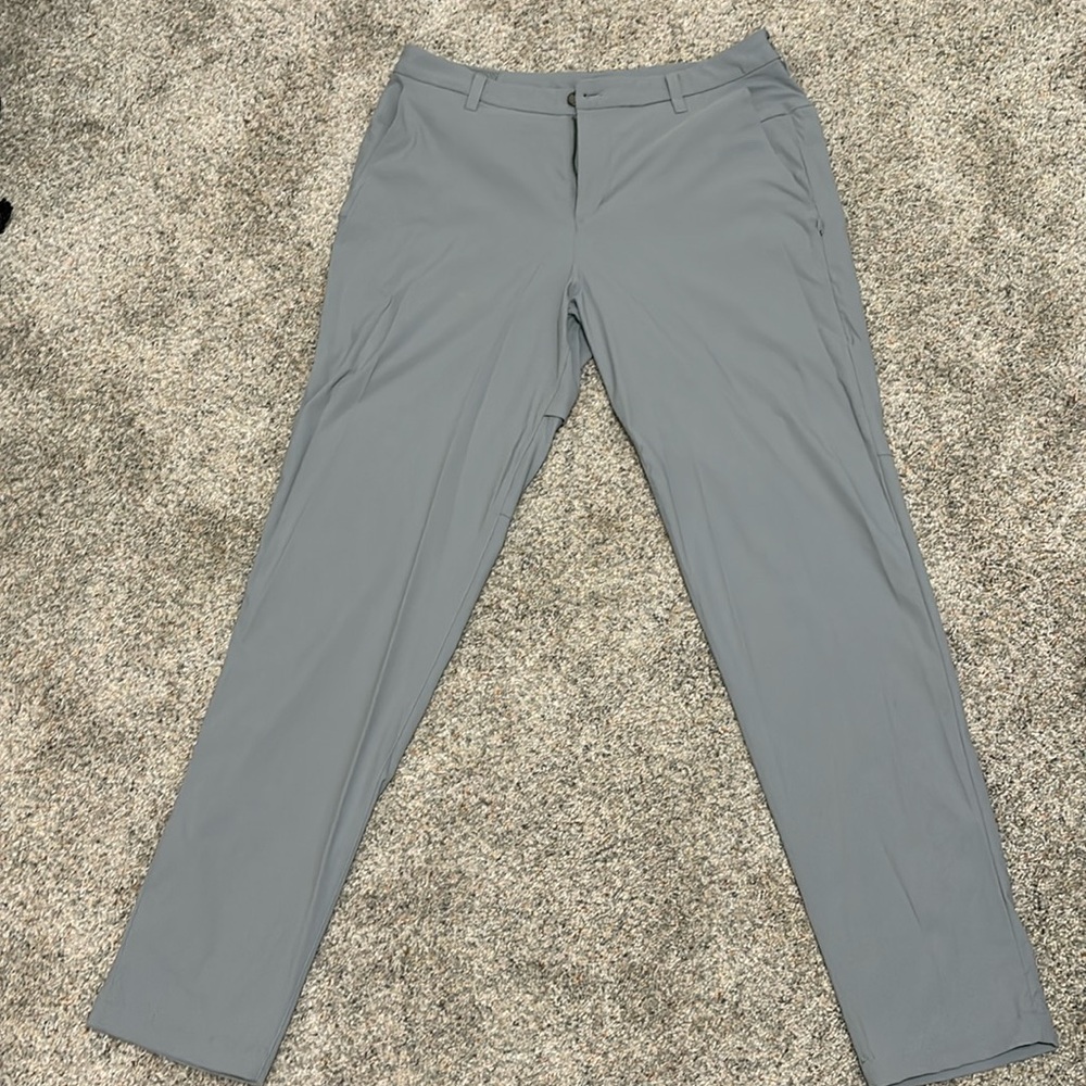 Lululemon golf pants size 34